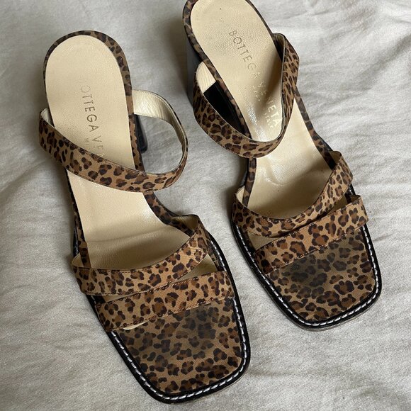 Bottega Veneta leopard strappy heels - Picture 2 of 4
